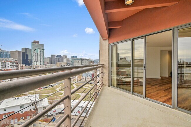 Building Photo - $1,750.00 - 1 Bedroom, 1 Bathroom, Condo in Denver with Cozy Balcony!