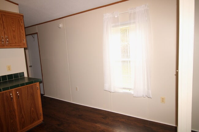 Building Photo - 121 Turtle Cove Dr
