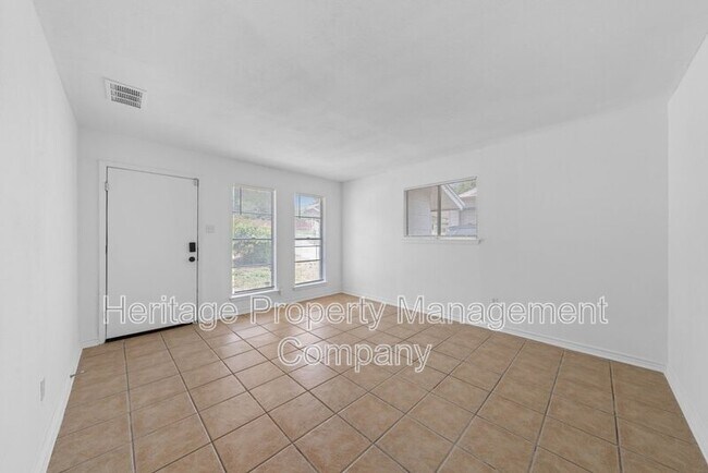 Building Photo - 4942 Driskill St