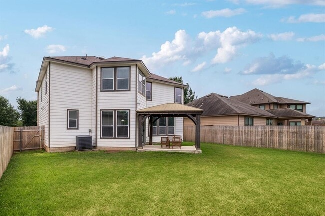 Building Photo - 8716 Panadero Dr