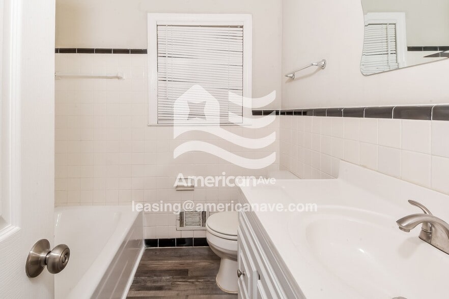 Building Photo - 1908 State Rd S-28-425