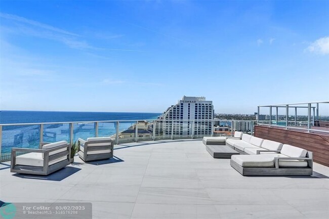 Building Photo - 701 N Fort Lauderdale Beach Blvd