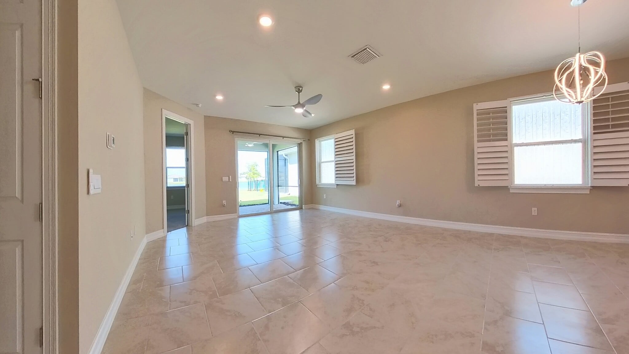 Building Photo - 419 Ibiza Loop