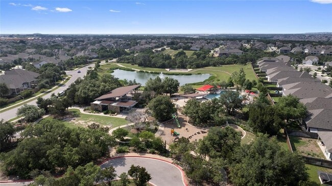 Building Photo - 1613 Brueggerhoff Rd