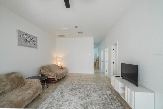 Building Photo - 12113 Capilla Ln