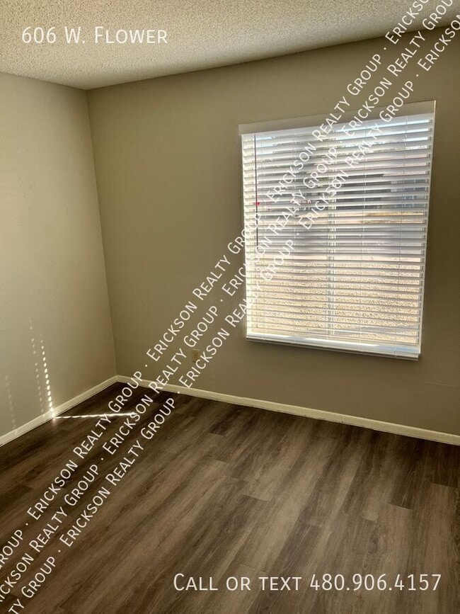 Building Photo - 606 W. Flower-