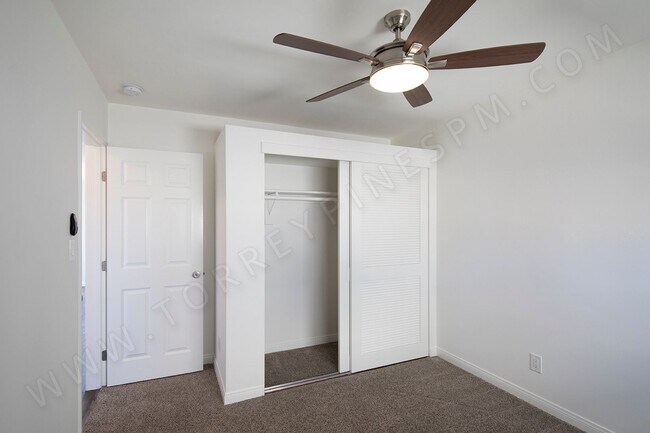 Building Photo - *OPEN HOUSE: 8/30 11:30AM-12:30PM* 2 Bed/1...