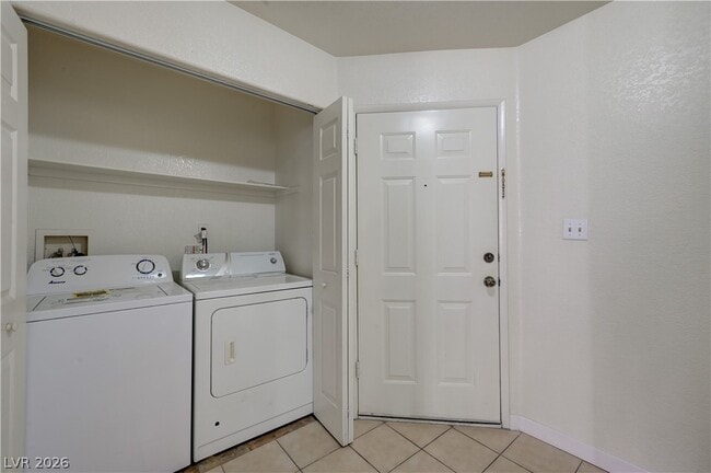 Building Photo - 5018 S Rainbow Blvd