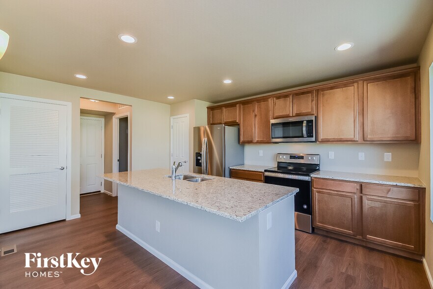 Building Photo - 6922 Shunka Ln