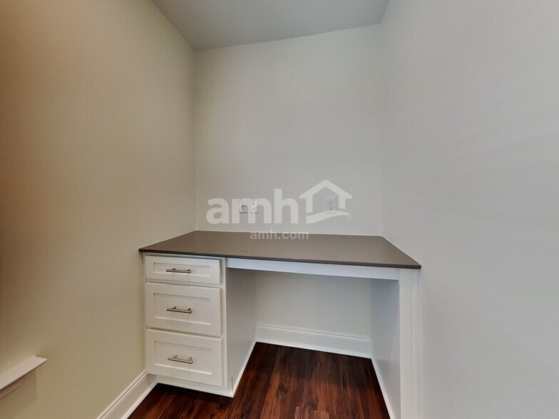 Building Photo - 538 Plumeria Ln