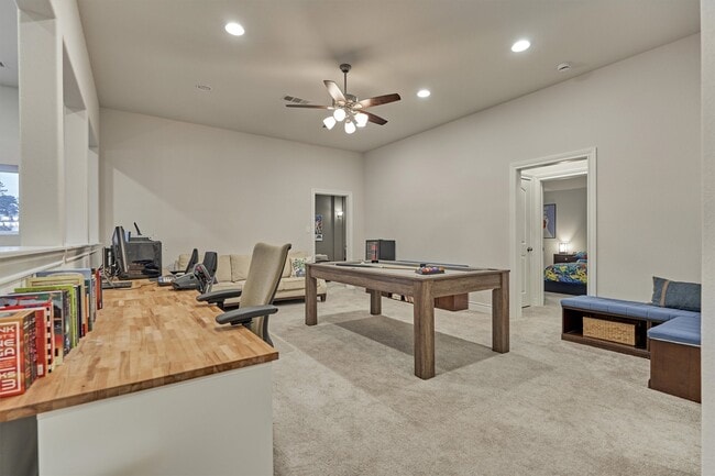 Building Photo - 15230 Tree Swallow Ct