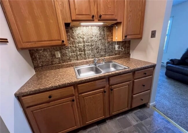 Building Photo - 291 Mulberry Ave