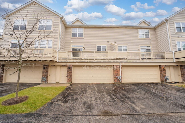 Building Photo - 2720 N Greenwood Ave