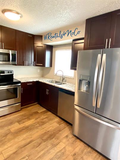 Building Photo - 1519 Bella Vista Dr