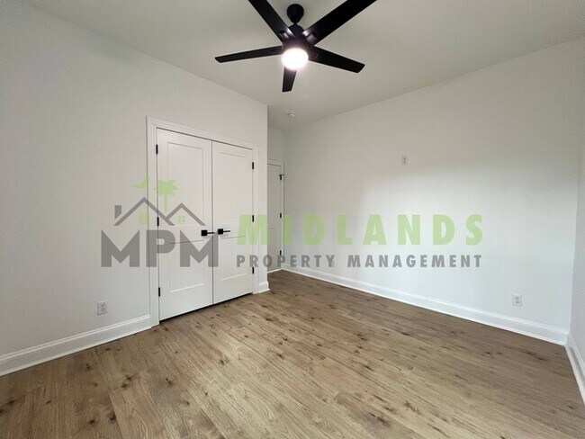 Building Photo - 1510 Noble Ave