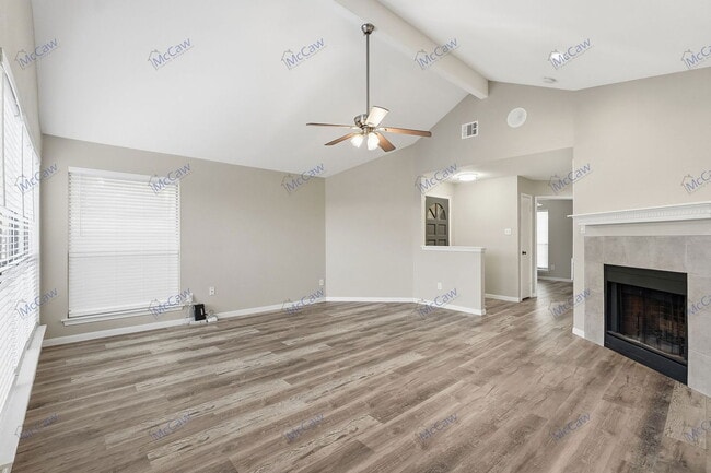 Building Photo - 2218 Prairie Creek Trail