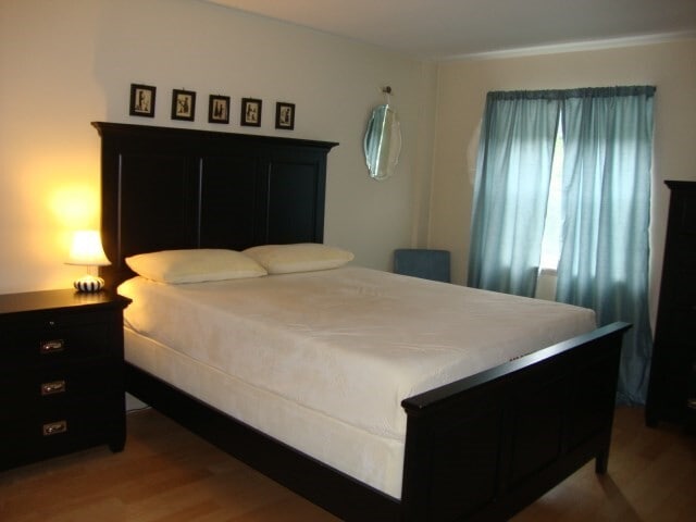 Building Photo - 1600 Beacon St