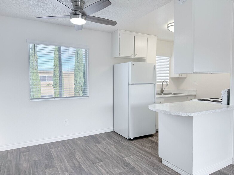 Interior Photo - Casa Tierra Apartments