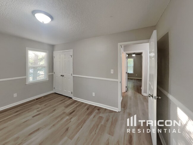 Building Photo - 1413 Amber Acres Ln
