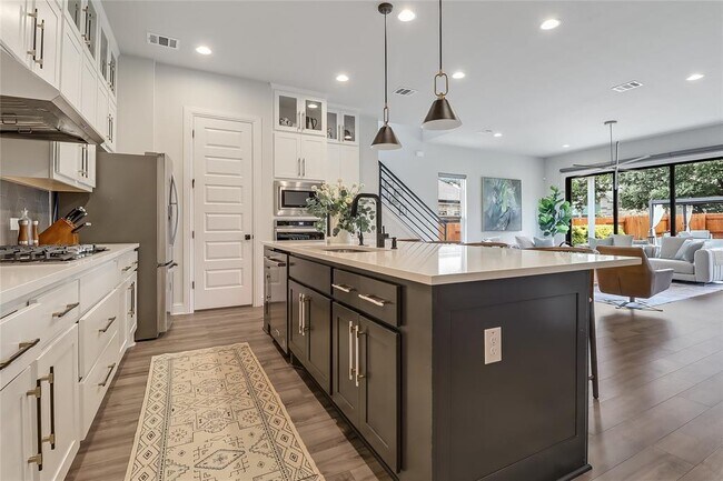 Building Photo - 2613 Longhorn Ranch Ct