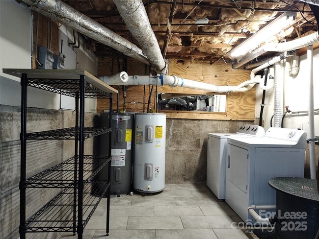 Building Photo - 340 Hollis Rd