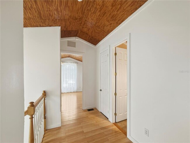 Building Photo - 211 E 131st Ave