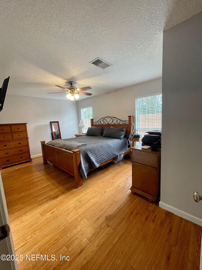 Building Photo - 3663 Carol Ann Ln