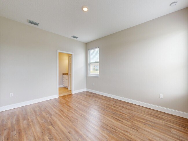 Floorplan - Eleven Oaks