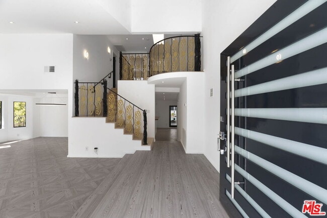 Building Photo - 2937 Deep Canyon Dr