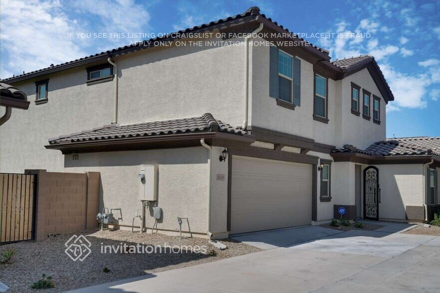 Primary Photo - 16436 W La Ventilla Way
