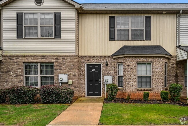 Building Photo - 2825 Marlin Dr