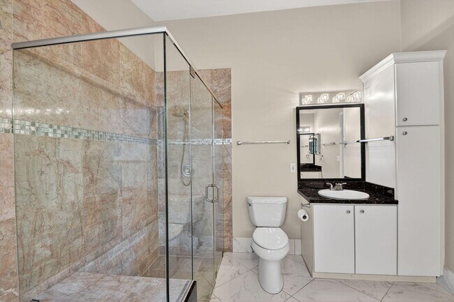 Building Photo - 7891 Sailing Shores Terrace