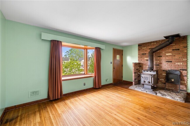 Building Photo - 6 Nokomis Pkwy