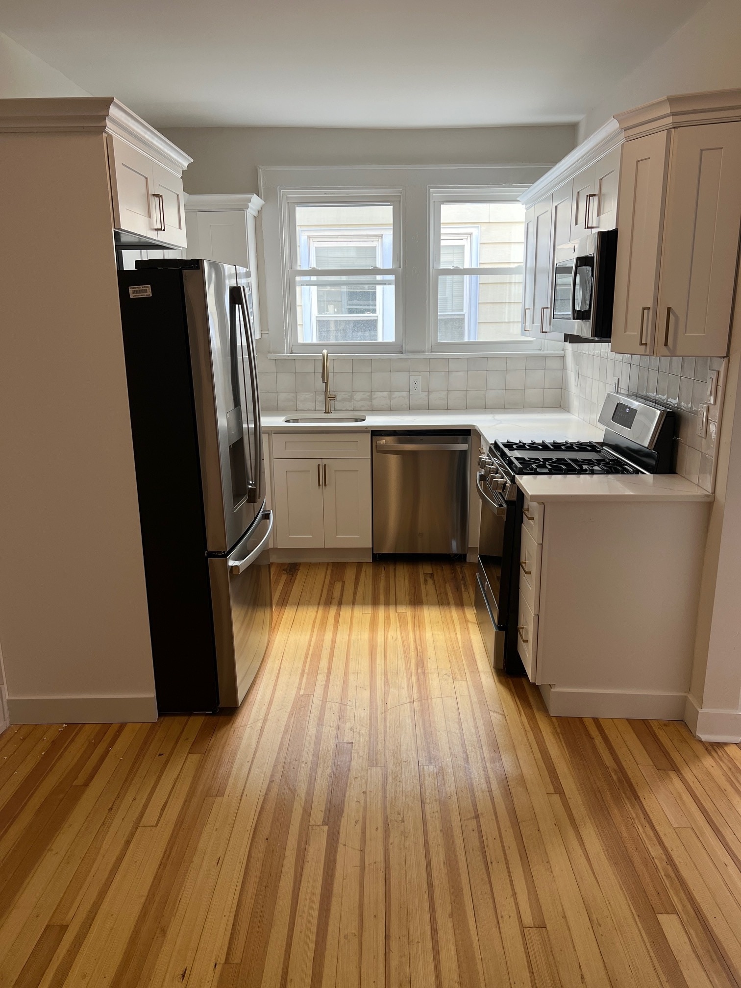Kitchen 2 - 69-71 Devon St