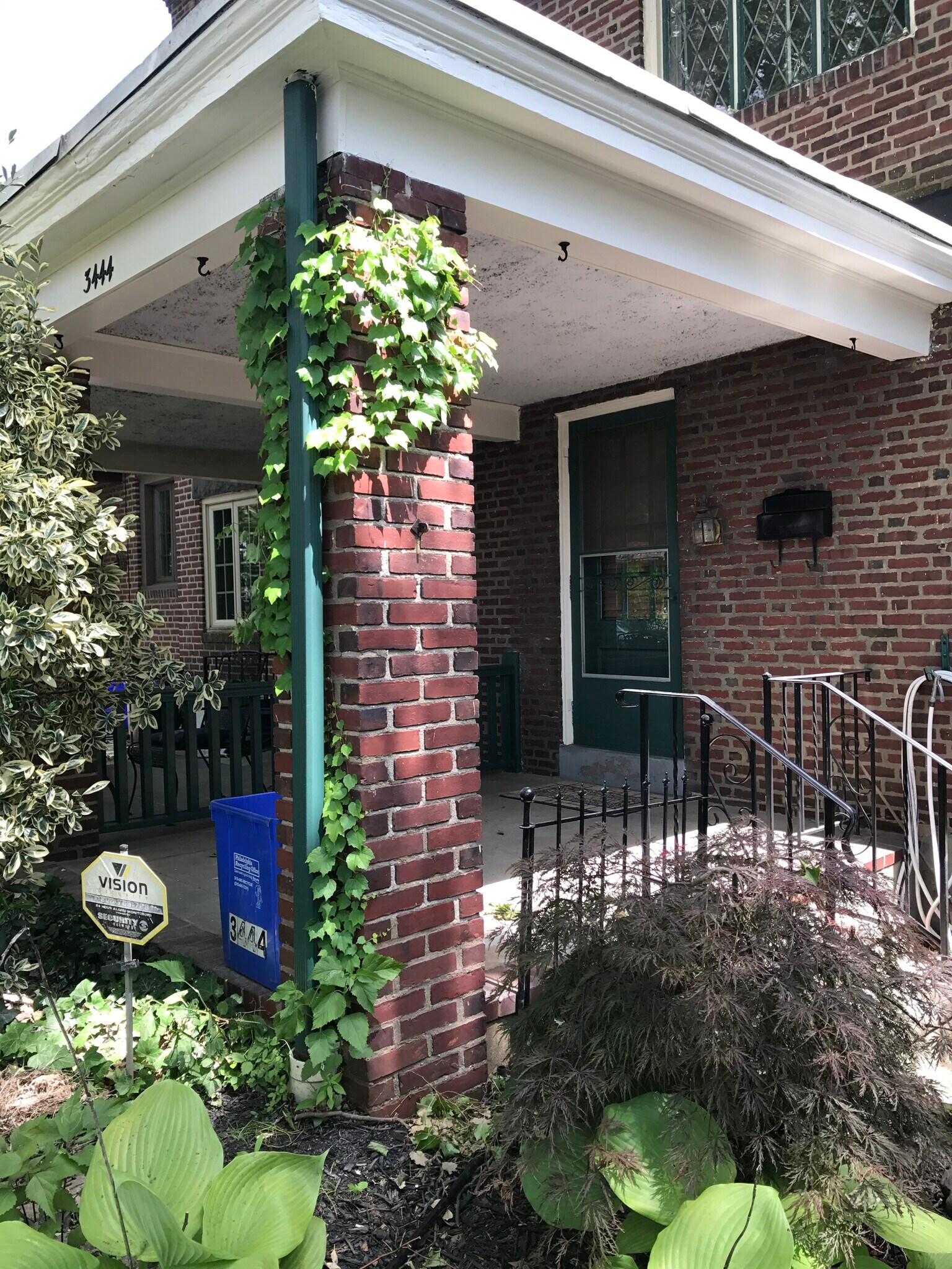 Building Photo - 3444 W Queen Ln