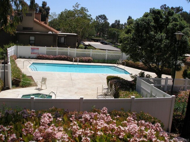 Building Photo - Scripps Westview Condo