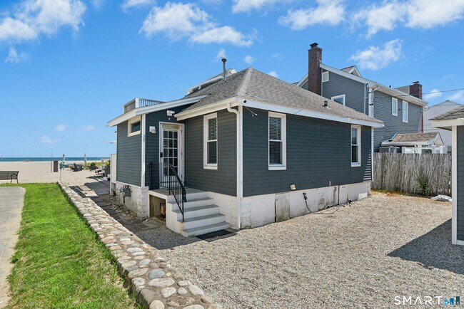Building Photo - 27 Milford Point Rd