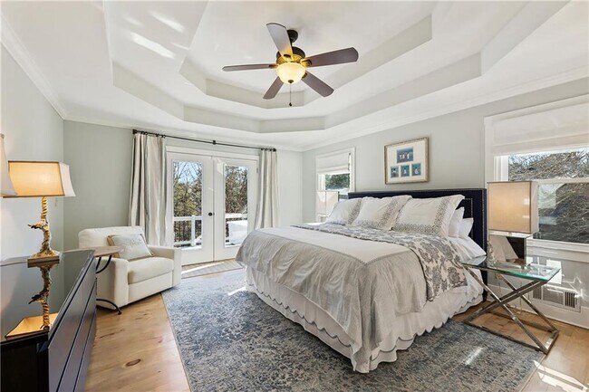 Building Photo - 4035 Lacey Dr