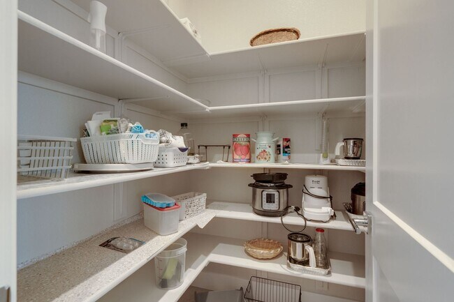 Building Photo - Newly Built 6BR Home with Panoramic Views in El Dorado Hills – 4,180 Sq Ft!