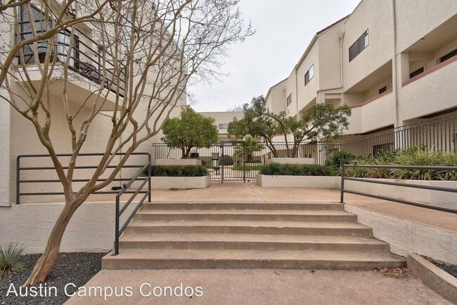 Building Photo - 2605 Enfield Rd