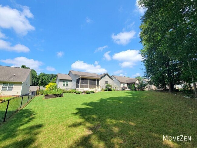 Building Photo - 153 Brindley Cir