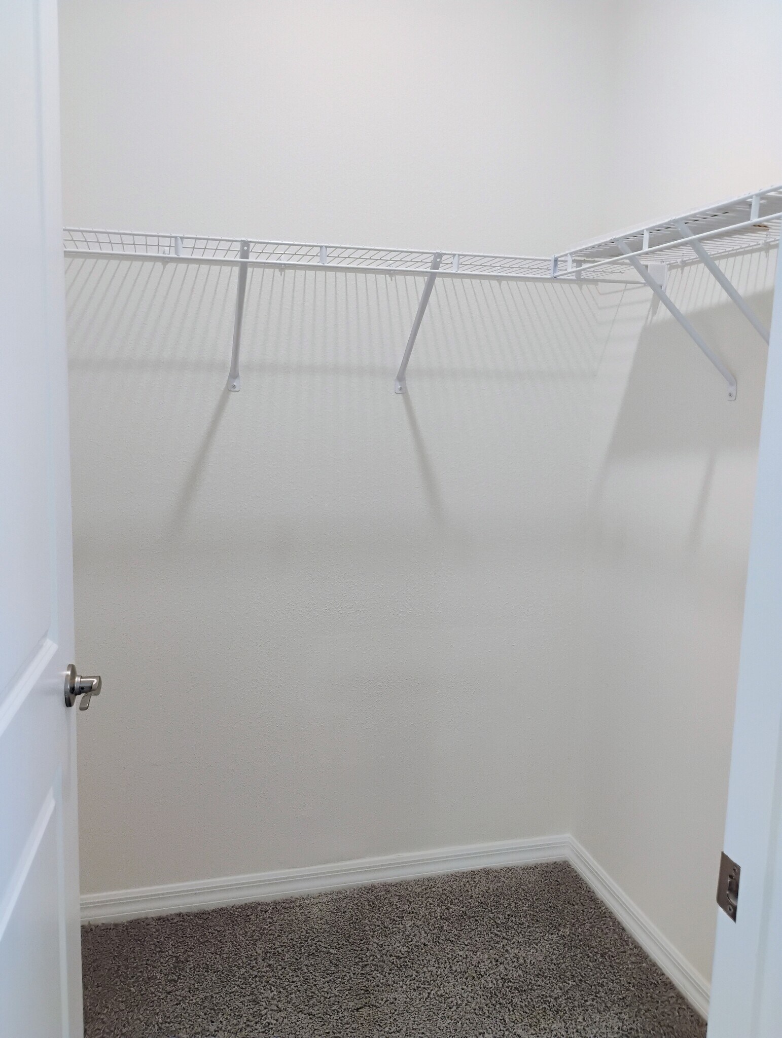 Building Photo - 5191 SW 52nd Dr