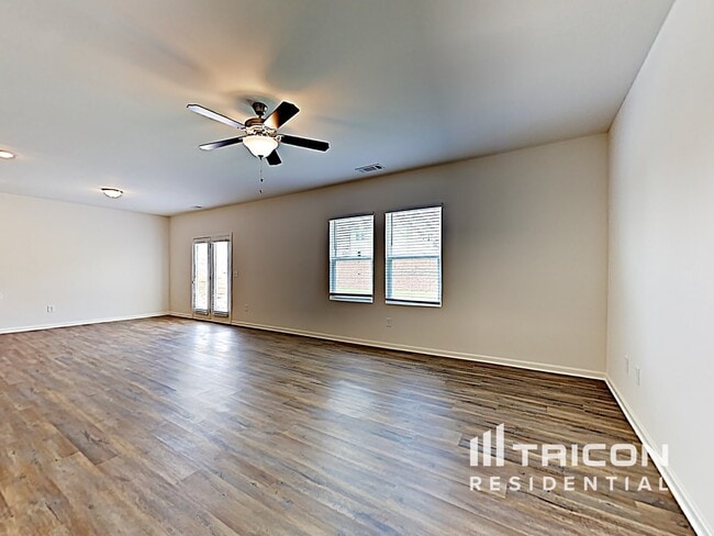 Building Photo - 1017 Hudson Ct