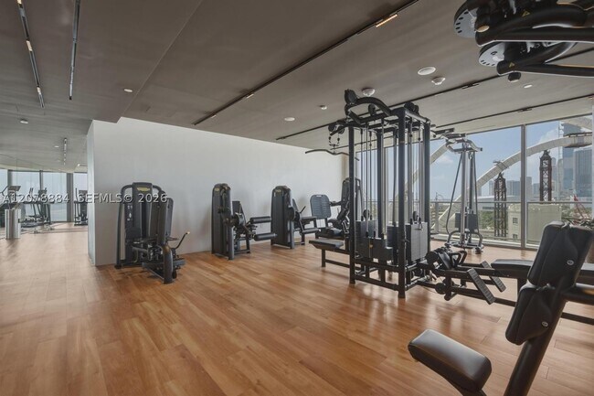 Building Photo - 1400 Biscayne Blvd