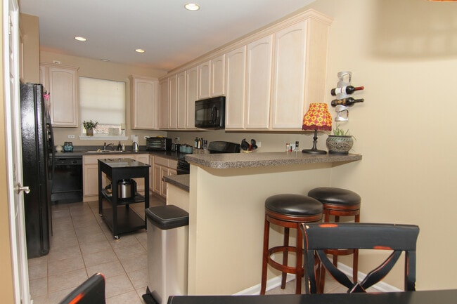 Building Photo - 2930 Glacier Way