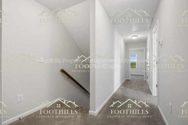 Building Photo - 145 Adger Rd