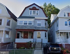 Building Photo - 211 N 19th St