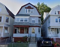 Building Photo - 211 N 19th St