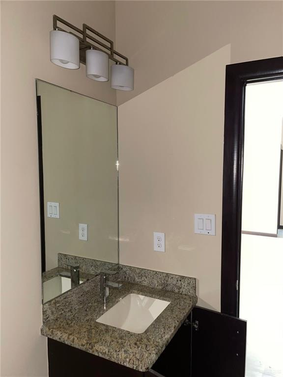 Building Photo - 2200 S 10th St