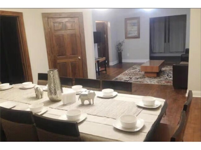 Building Photo - 2734 N 4th St